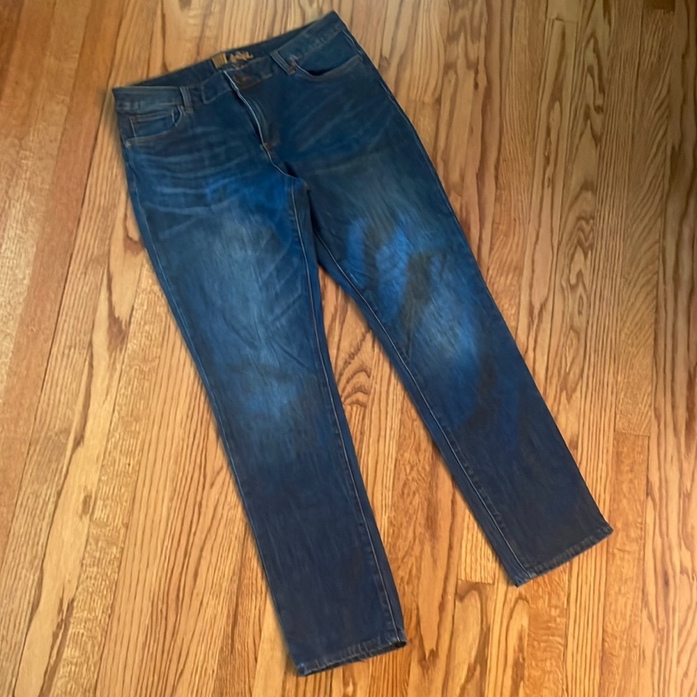 Boot cut jeans